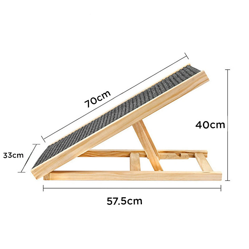 Hundramp i trä – justerbar, halkfri & skonsam för leder