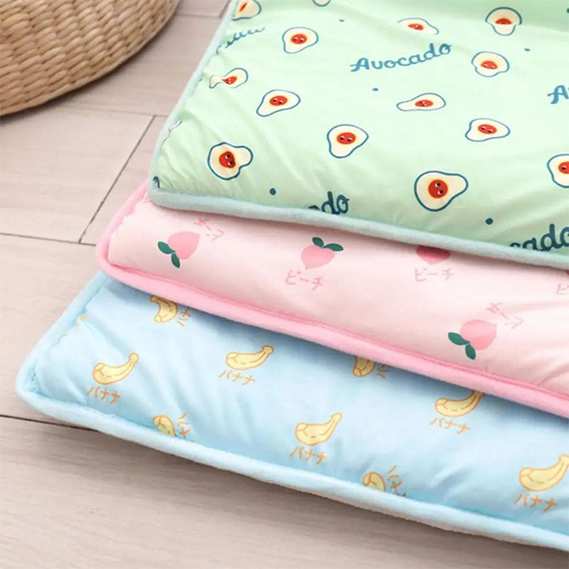 Kylmatta för hund och katt – svalkande sommarbädd