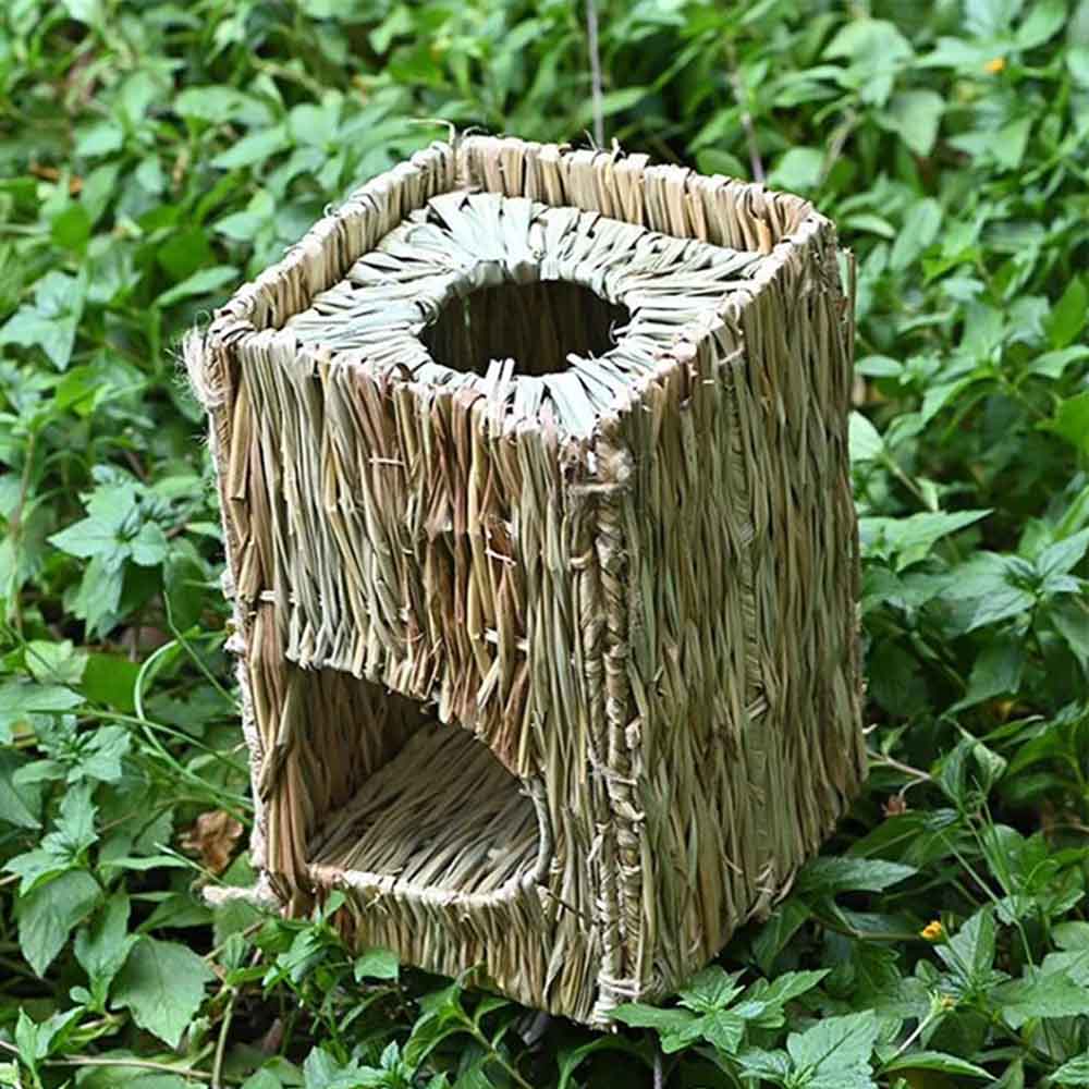 Gräshus för kanin och smådjur - gömställe och viloplats